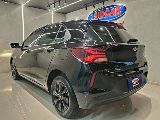 CHEVROLET-ONIX-2022