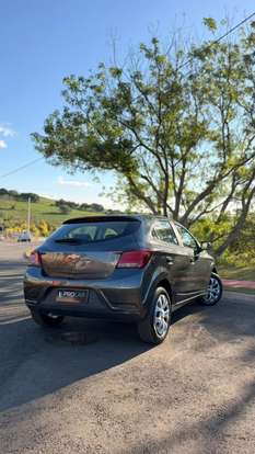 CHEVROLET-ONIX-1.4 MPFI LT 8V FLEX 4P MANUAL CHEVROLET-ONIX-2017