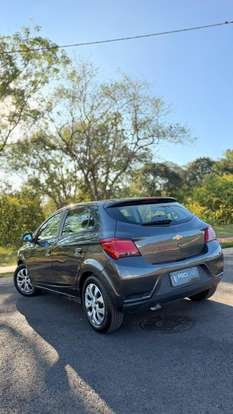 CHEVROLET-ONIX-2017