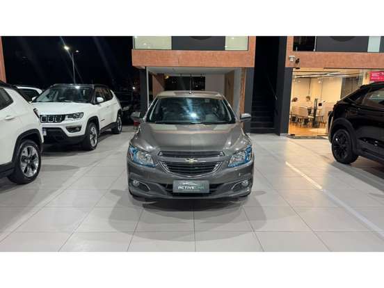 CHEVROLET-ONIX-2014