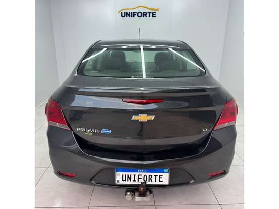CHEVROLET-PRISMA-2017