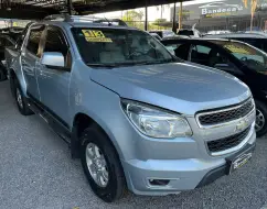 CHEVROLET S10 2.4 LT 4X2 CD 8V FLEX 4P MANUAL CHEVROLET S10 2.4 LT 4X2 CD 8V FLEX 4P MANUAL