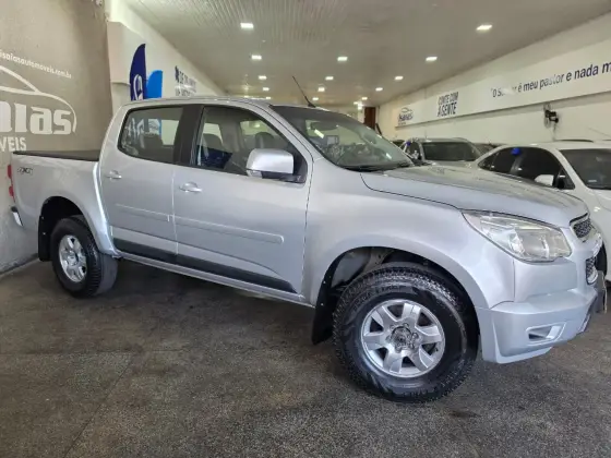 CHEVROLET S10 2.8 LT 4X4 CD 16V TURBO DIESEL 4P AUTOMÁTICO