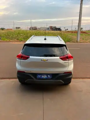 CHEVROLET-TRACKER-2022