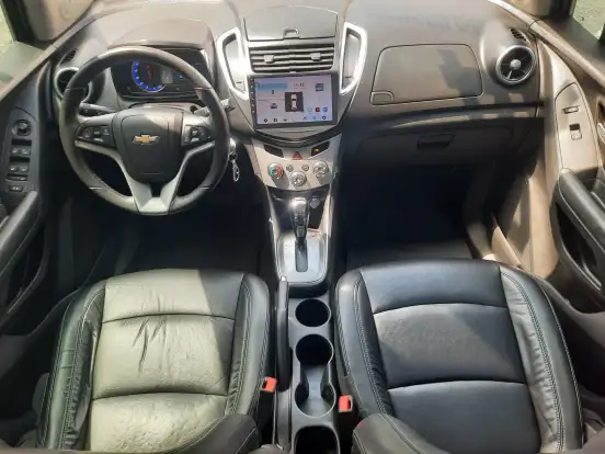 CHEVROLET-TRACKER-2014