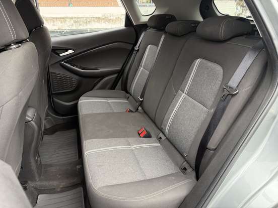 CHEVROLET-TRACKER-2023