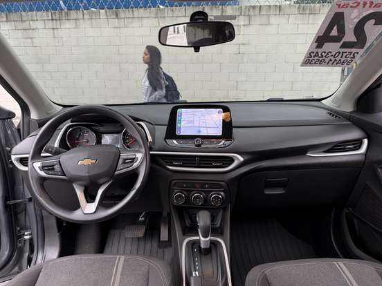 CHEVROLET-TRACKER-2023