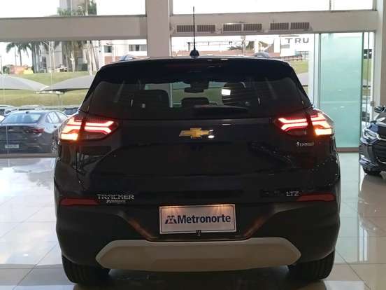 CHEVROLET-TRACKER-2025
