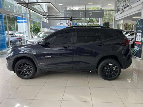 CHEVROLET-TRACKER-2023