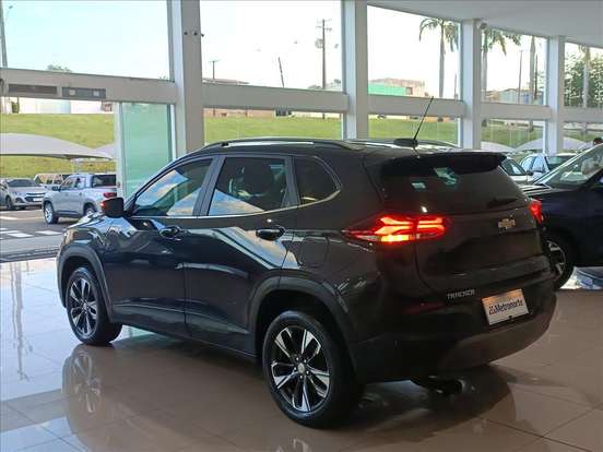 CHEVROLET-TRACKER-2023