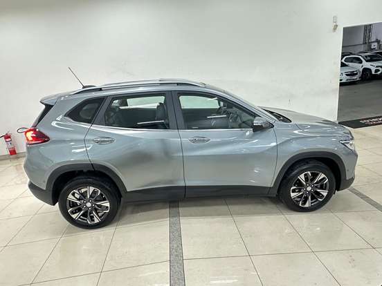 CHEVROLET-TRACKER-2025