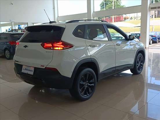 CHEVROLET-TRACKER-2023