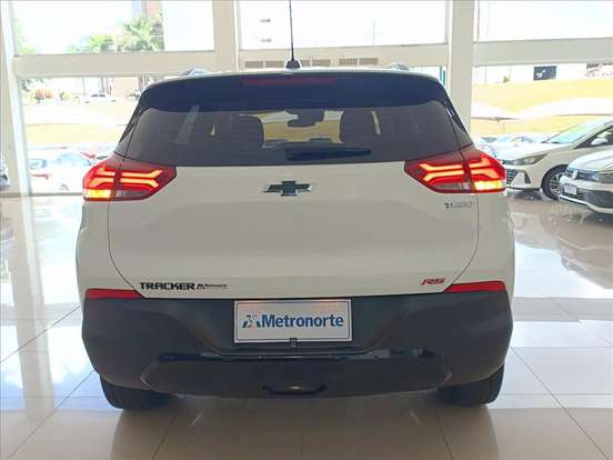 CHEVROLET-TRACKER-2023