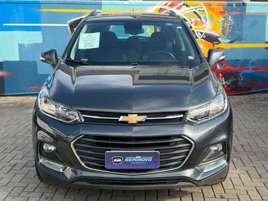 CHEVROLET-TRACKER-2018
