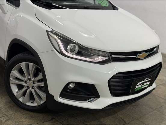 CHEVROLET-TRACKER-2016