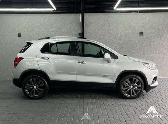 CHEVROLET-TRACKER-2018