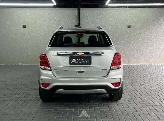 CHEVROLET-TRACKER-2018