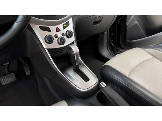 CHEVROLET-TRACKER-2015
