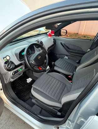 CHEVROLET-AGILE-2011
