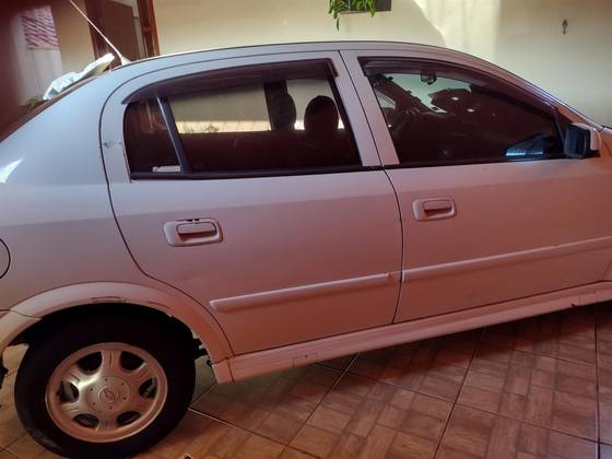 Chevrolet Astra 1.8 Mpfi GL 8V Álcool 4P Manual