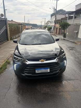 CHEVROLET-TRACKER-2020