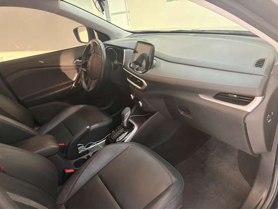 CHEVROLET-TRACKER-2024