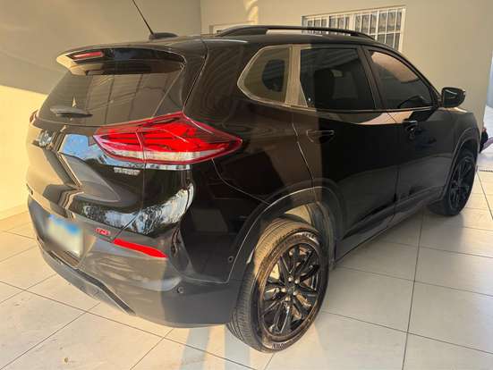 CHEVROLET-TRACKER-2024