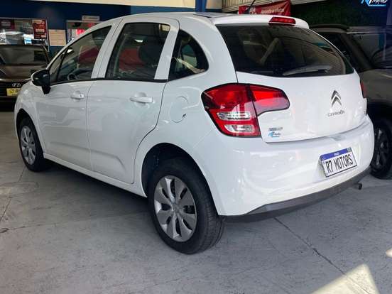 CITROËN-C3-1.2 ATTRACTION 12V FLEX 4P MANUAL CITROËN-C3-2017