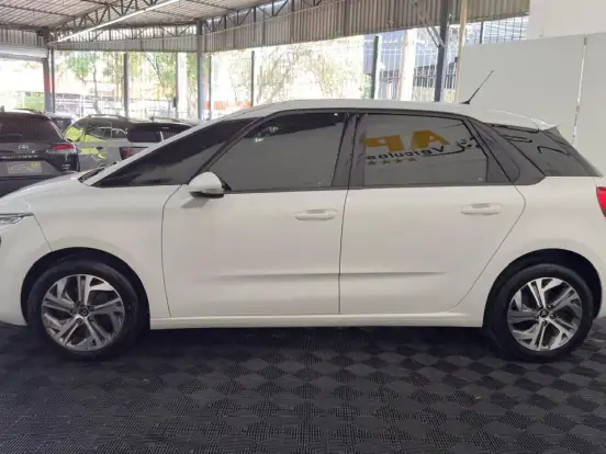 CITROËN-C4 PICASSO-1.6 SEDUCTION 16V TURBO GASOLINA 4P AUTOMÁTICO CITROËN-C4 PICASSO-2015