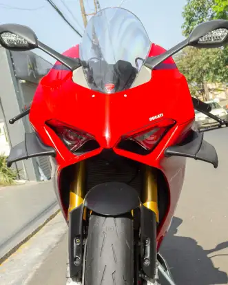 DUCATI-PANIGALE V4 S-2019