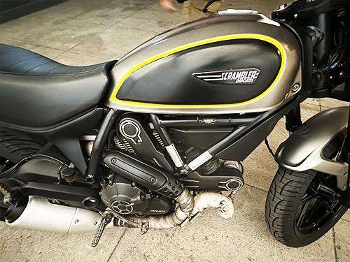 DUCATI-SCRAMBLER ICON-2015