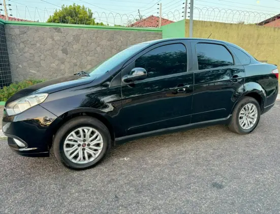 FIAT GRAND SIENA 1.4 MPI ATTRACTIVE 8V FLEX 4P MANUAL