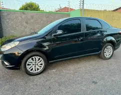 FIAT GRAND SIENA 1.4 MPI ATTRACTIVE 8V FLEX 4P MANUAL FIAT GRAND SIENA 1.4 MPI ATTRACTIVE 8V FLEX 4P MANUAL