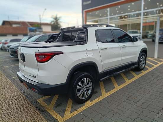 FIAT-TORO-1.3 TURBO 270 FLEX FREEDOM AT6 FIAT-TORO-2023