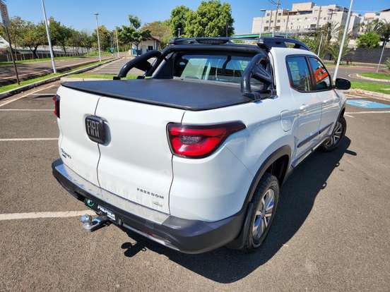 FIAT-TORO-2017