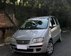 FIAT IDEA 1.8 MPI HLX 8V FLEX 4P MANUAL FIAT IDEA 1.8 MPI HLX 8V FLEX 4P MANUAL