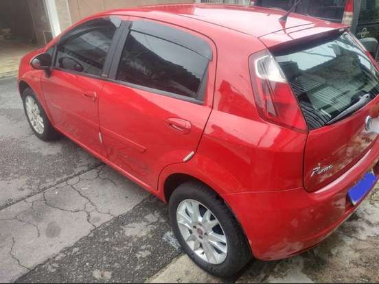 FIAT-PUNTO-1.6 ESSENCE 16V FLEX 4P MANUAL FIAT-PUNTO-2011