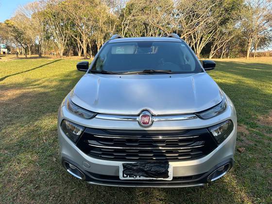 FIAT TORO 2.0 16V TURBO DIESEL VOLCANO 4WD AT9