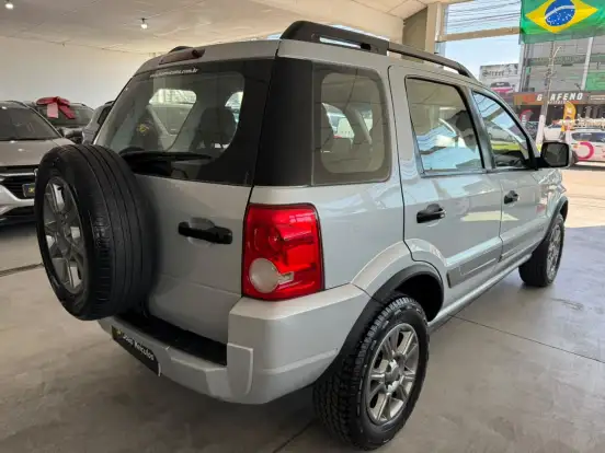 FORD-ECOSPORT-2011
