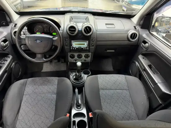 FORD-ECOSPORT-2010