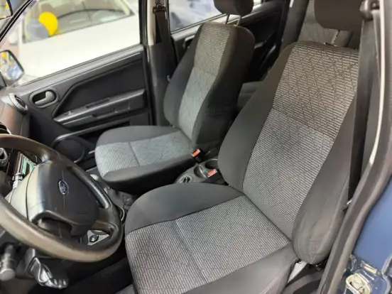 FORD-ECOSPORT-2010