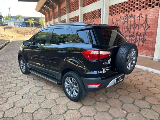 FORD-ECOSPORT-2016