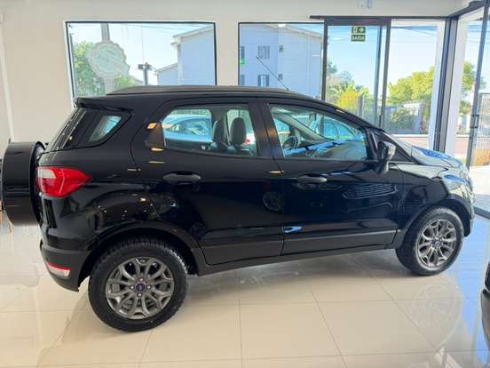 FORD-ECOSPORT-2016