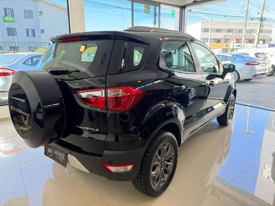 FORD-ECOSPORT-2016