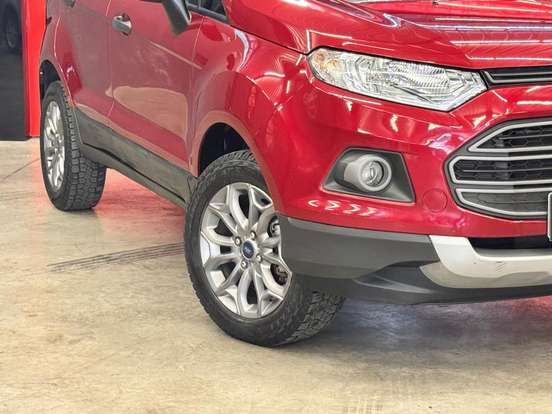 FORD-ECOSPORT-2016