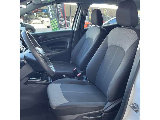FORD-ECOSPORT-2016