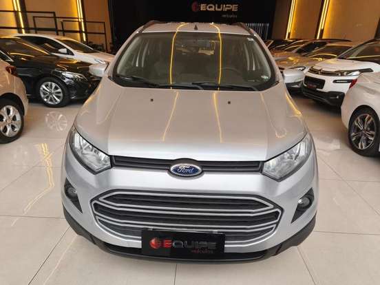 FORD-ECOSPORT-2015