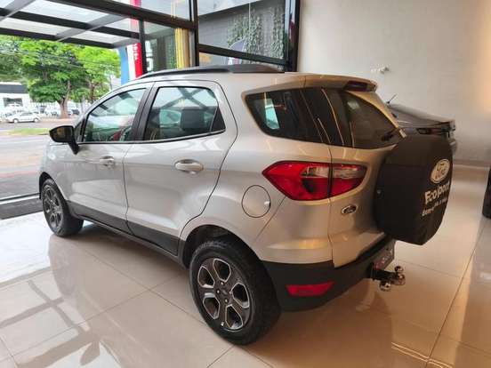 FORD-ECOSPORT-2015
