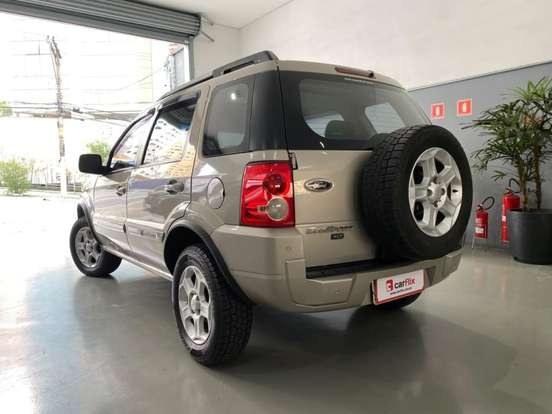 FORD-ECOSPORT-2012