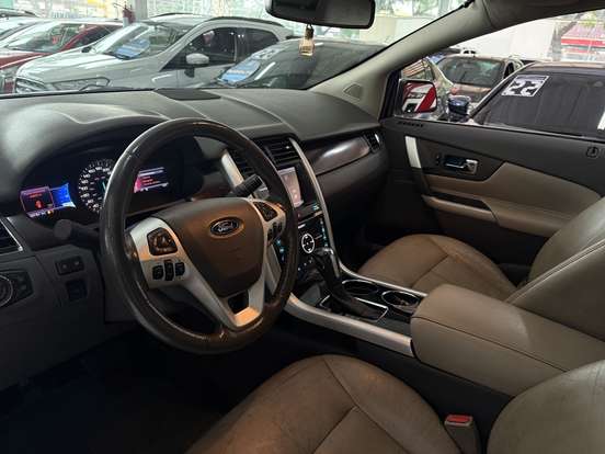 FORD-EDGE-2012